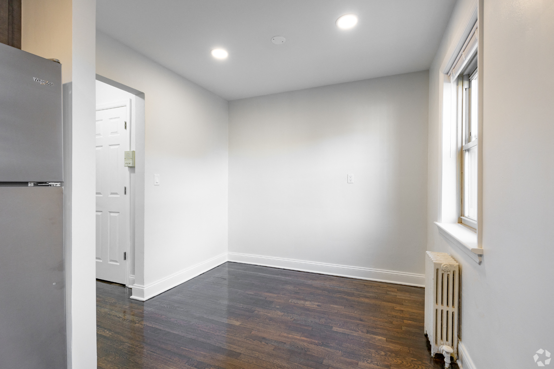 Gallery Photo 11